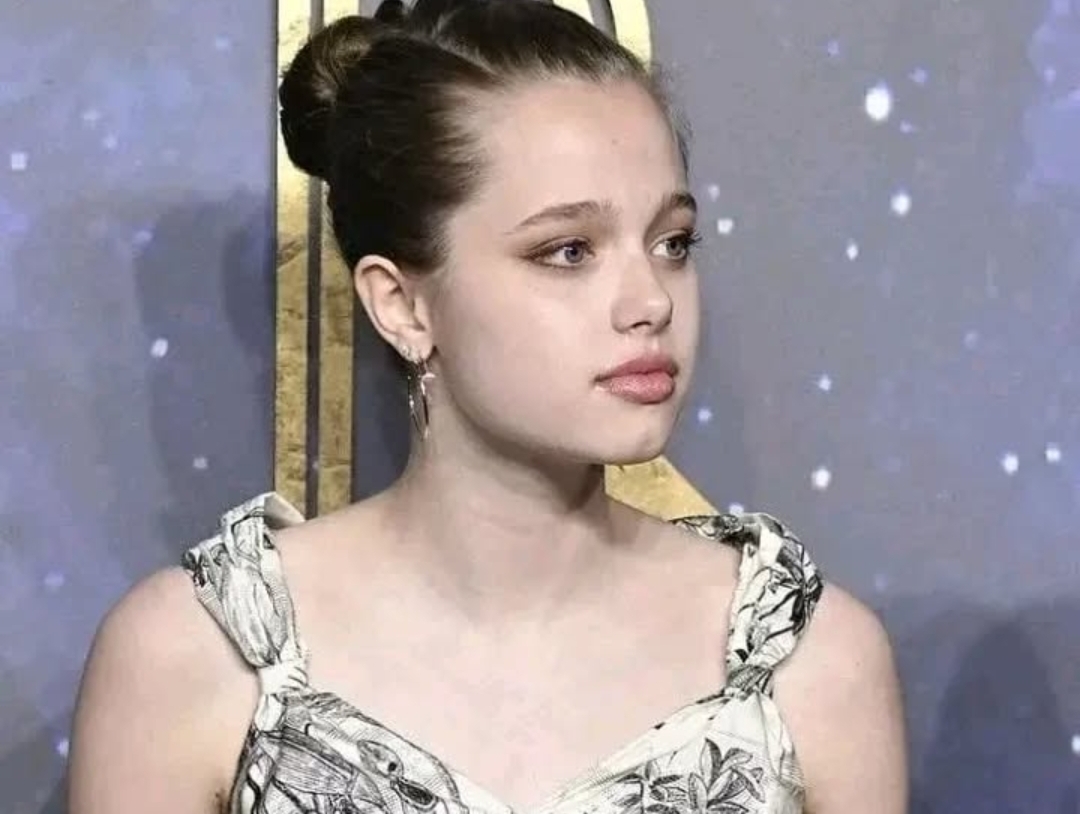 Shi, Nama Baru Anak Angelina Jolie dan Brad Pitt Saat Tampil di Acara Mode Los Angeles