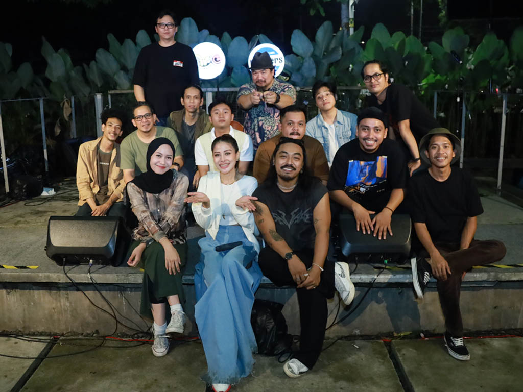 Unit Folk Rangkai, Tutup Swag Event Edisi 111 dengan Kontemplatif