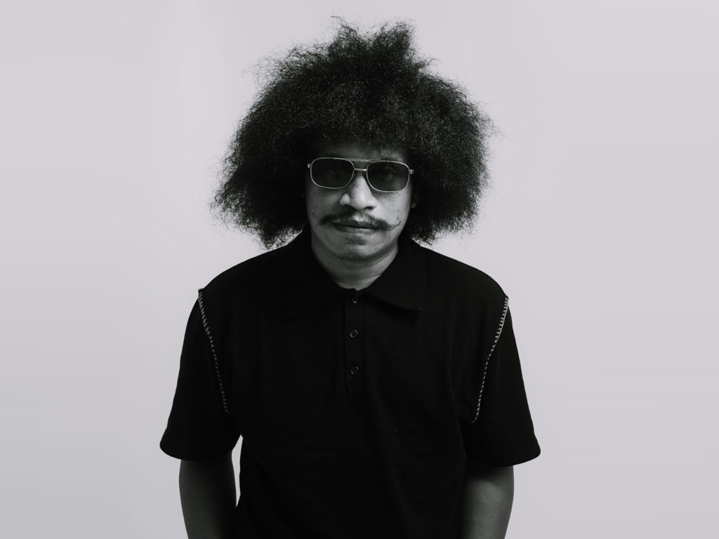 Penyanyi solo, Daniel Rumbekwan. (Foto: Istimewa)